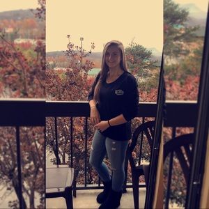 Meet your Posher, Rebecca